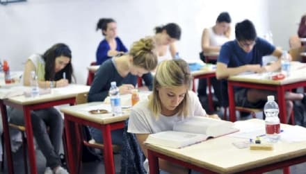 IVREA - Trovata una soluzione per gli studenti respinti al Gramsci