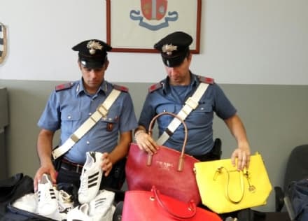 FORNO CANAVESE - Merce contraffatta in vendita: senegalese di 26 anni arrestato dai carabinieri a Saluzzo
