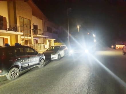 RIVAROLO - Pianta provoca blackout a Vesignano: vigili del fuoco soccorrono una donna
