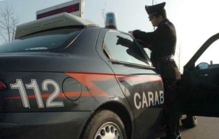 STRAMBINO - Guida senza patente e si spaccia per lo zio: denunciato