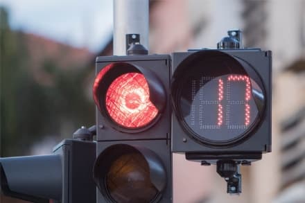 MOBILITA’ – Arrivano i semafori con il countdown