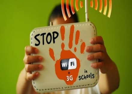SALUTE - Il WiFi è dannoso per i bambini delle scuole? Risponde l'Arpa