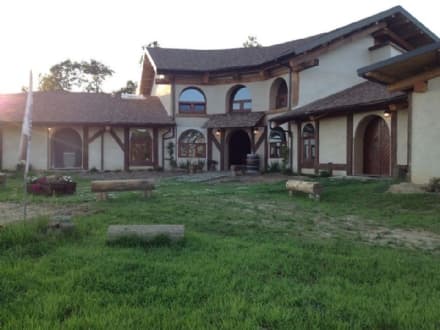 MONTALENGHE - Apre la Locanda in stile Tolkien per gli appassionati di Hobbit