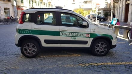 IVREA - Subito chiusa la nuova pizzeria-kebab: aveva aperto senza tutti i requisiti necessari