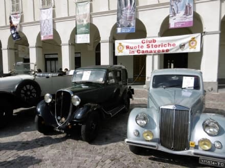 IVREA - Giornata Nazionale del Veicolo Storico promossa dall'Asi