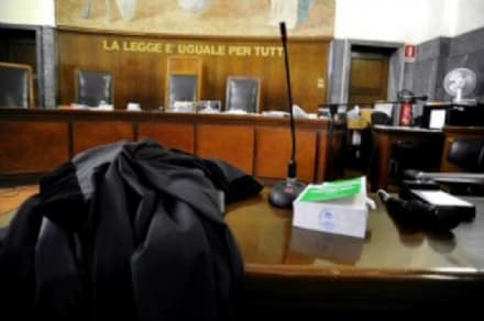 RIVAROLO - Raggira una nonnina, badante condannata