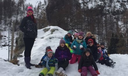 VALLE SOANA - I bimbi delle scuole a lezione sulla neve