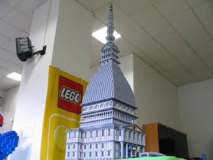 LEINI - Invasione di Lego alla Cittadella dello sport - FOTO