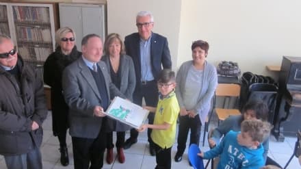 CASTELLAMONTE - La fiaba «Pix» diventa un dono per i retinopatici