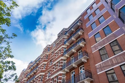 IVREA - Amministratore di condominio indagato per truffa: raggiri per centinaia di migliaia di euro