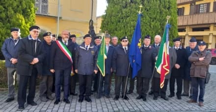CUORGNE' - Cerimonia al monumento cittadino in ricordo dei Marinai