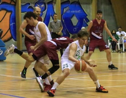 CHIVASSO - Pallacanestro, i biancoverdi vincono gara tre della finale playoff