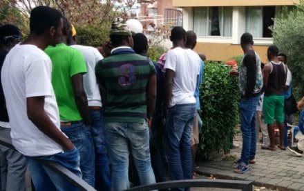 CASTELLAMONTE - Profughi respinti: l'Anpi contro i razzisti