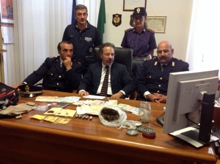 IVREA - Operazione antidroga: baby pusher arrestato - FOTO