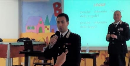 CANAVESE - Carabinieri nelle scuole per parlare agli studenti di bullismo e cyberbullismo
