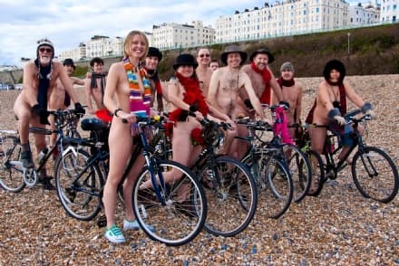 STORIE - In bici come mamma li ha fatti