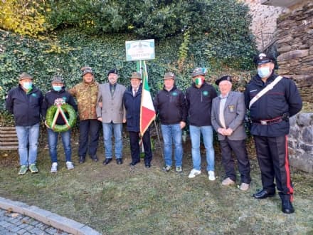 CASTELNUOVO NIGRA - Il vice sindaco anticipa l'intitolazione della piazza e scoppia la polemica