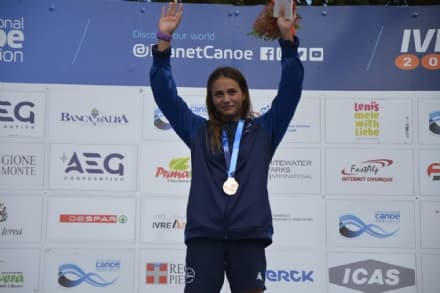 IVREA - Canoa, arrivano gli ori per l'Italia... e sono tutti rosa: l'eporediese Lucia Pistoni è sul tetto del mondo - FOTO