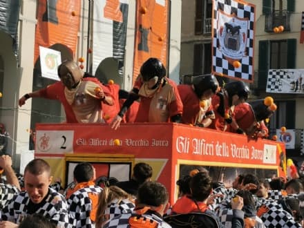 IVREA - Carnevale, nasce il premio «Carro più social»