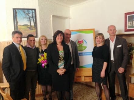 ELEZIONI AGLIE' - La Muzzolini presenta simbolo e lista