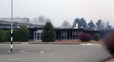 IVREA - Ruba il rame nella fabbrica dove lavora mentre è in mutua