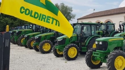 VARIANTE ALLA 460 - Con i trattori in strada per protestare contro il progetto: Coldiretti chiede di rivedere il tracciato