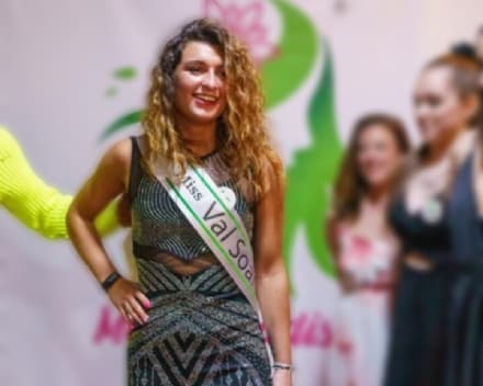 RONCO CANAVESE - Miss Paradisia: Elena Vernetti è Miss Val Soana. Pioggia di applausi per Sofia, sfuggita agli orrori della guerra - FOTO