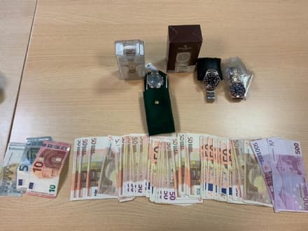 CASELLE - Contrabbando di Rolex «Daytona» e Patek Philippe: 50enne bloccato dalla guardia di finanza - FOTO