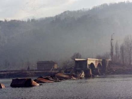 CHIVASSO - 25 anni fa la grande alluvione e il crollo del ponte sul Po