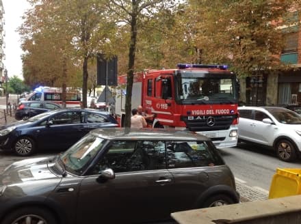 RIVAROLO - Vigili del fuoco salvano una donna caduta in casa - FOTO