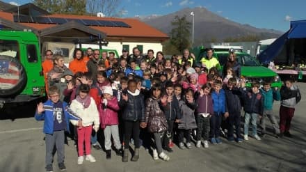 PRASCORSANO - Scuola evacuata e bimbi a lezione in piazza - VIDEO