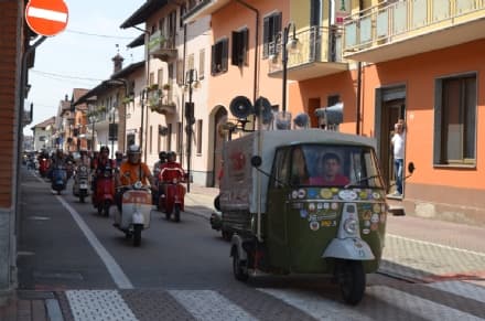 BOSCONERO - Grande successo per il raduno delle Vespe