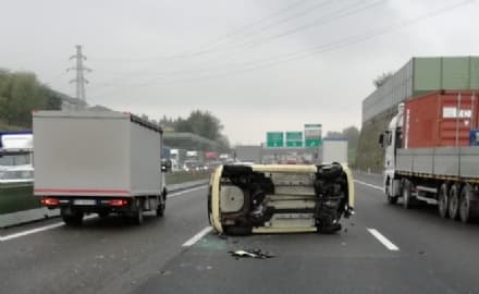 MONTALENGHE - 74enne ferita in un incidente stradale a Venaria