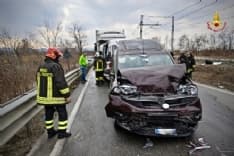 VEROLENGO - Incidente stradale: le operazioni dei pompieri - VIDEO