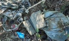 RIVAROLO - Due borse da donna abbandonate in mezzo ai campi