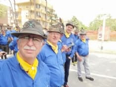 W gli Alpini. Onorare i morti aiutando i vivi!