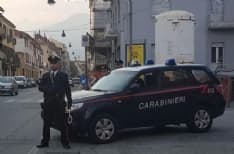 CUORGNE' - Clienti pregiudicati: i carabinieri chiudono i due bar gestiti da cinesi