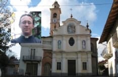 SPINETO - Il paese insorge contro il trasferimento di don Luca: «Pronti anche a manifestare per il nostro parroco»