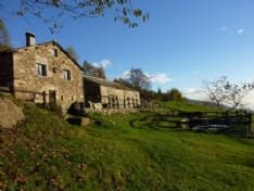 PRASCORSANO - Atti vandalici e sporcizia al rifugio Alpe Bellono: identificati una parte dei responsabili