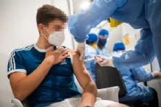 CANAVESE - Errore al centro vaccinale: AstraZeneca anziché Pfizer a 17 under 60. I vaccinati sotto osservazione medica