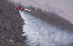 INCENDI IN VALCHIUSELLA - Il super lavoro di vigili del fuoco e Aib per combattere le fiamme: domani si replica - FOTO e VIDEO