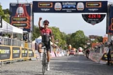 CICLISMO - Egan Bernal esulta: «Prima vittoria in Italia in un luogo simbolo della carriera di Marco Pantani» - FOTO