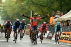 CICLISMO - Sonny Colbrelli vola dal Canavese fino al traguardo: il Gran Piemonte è suo - FOTO