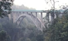 VALCHIUSELLA-VALLE SOANA - Ponti vecchi da rimettere in sesto: partono i cantieri - FOTO