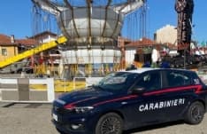 CASELLE - Sbalzata dalla giostra alla festa di Gassino: 49enne ricoverata al Cto dopo un volo di 15 metri