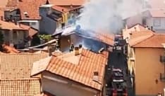 CIRIE' - Incendio in un alloggio: un'intera famiglia evacuata