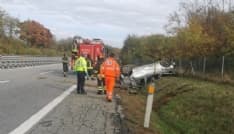 MONTALENGHE - Un altro schianto sull'autostrada Torino-Aosta: una donna di Loranzè ferita nell'auto ribaltata