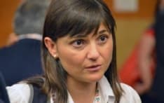 IVREA - Blitz a sorpresa delle Iene alla festa de L'Unità