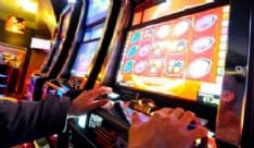 CUORGNE' - Videopoker abusivi: super multa ai cinesi della stazione