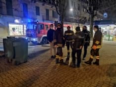 RIVAROLO CANAVESE - Allarme inquinamento nella roggia: centro storico invaso dalla puzza di gasolio - FOTO